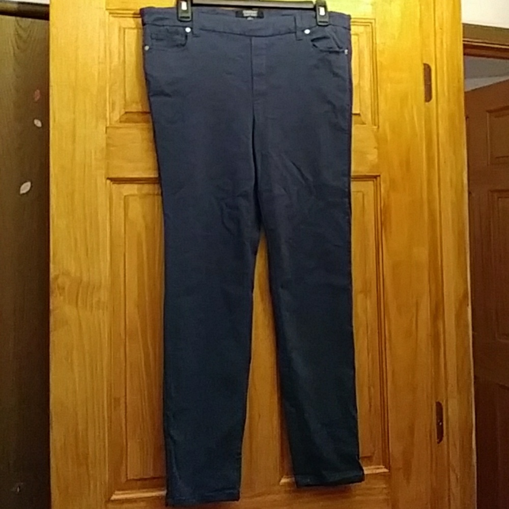 Strech crop pants